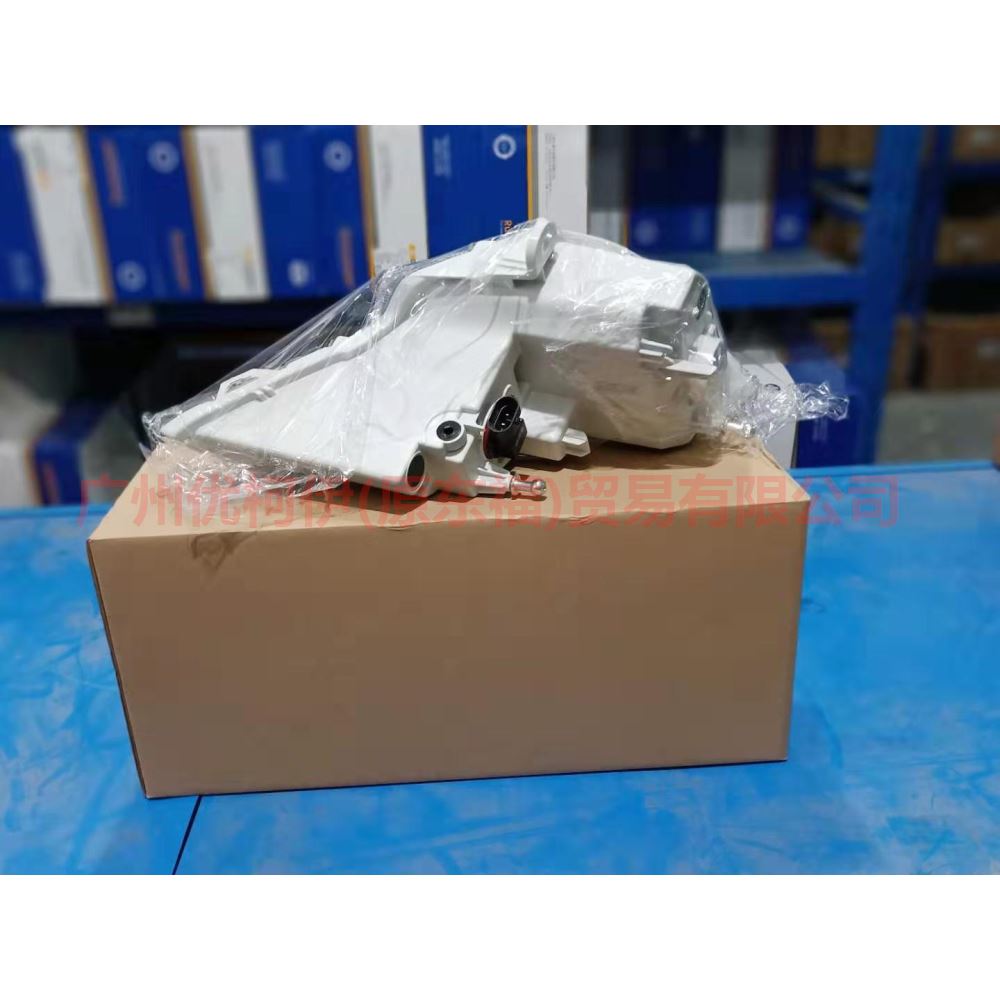 雾灯 L 高配 GN1513B221BC 翼搏 18